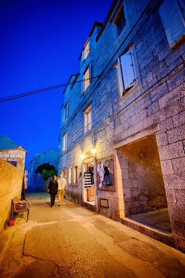 Apartment Domina Vis Dış mekan fotoğraf